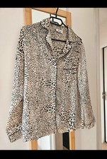 Blouse De Pyjama Blanche Et