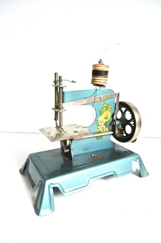 Machine coudre enfant - a, d'enfant