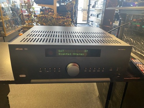 Arcam avr390 fmj range - arcam,