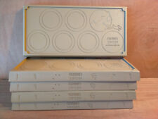 TINTIN - LOT 5 SOCLES POUR FIGURINES