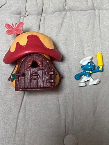 Une maison schtroumpf schleich - maison,