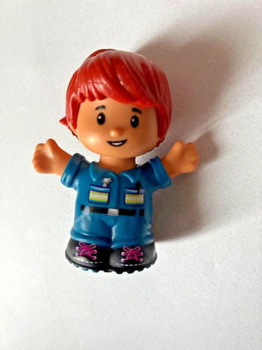 Little people girl - little, garage