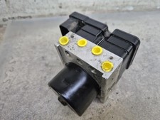 Bloc ABS (freins anti-blocage) RENAULT TWINGO 2 PHASE 1 8201044236