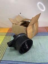 Moteur ventilateur de chauffage Peugeot 205-305 moteur neuf 2 patte casser  B123