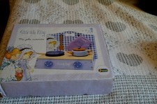 cuisine en bois neuve  sarah kay jamais ouverte introuvable janod