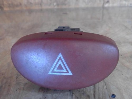 Bouton warning peugeot - warning,