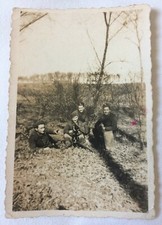 Photographie Soldats militaires avec mitrailleuse 87mm X 58 mm année 1940