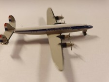 avion KLM lockheed L1049G schuco 1/600 avec socle