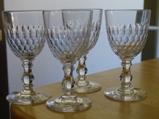 BACCARAT 4 ANCIENS VERRES