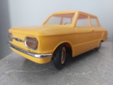Jouet ancien soviétique ZAZ 968 années 70 ZAPOROZETS en plastique voiture à...