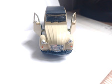 miniature voiture welly 3 inches  ( 7 cm )  Citroën 2 cv  CREME
