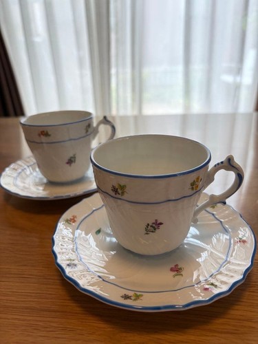 Lot soucoupes tasse - de, à
