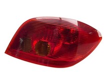 Feu arriere principal droit