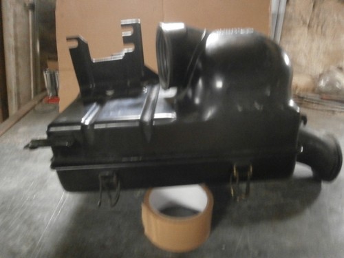 Boitier filtre air bmw 320i - boitier,