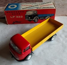 Tekno #910 Mercedes Benz LP322