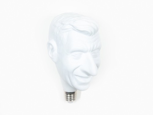 Maurizio cattelan yes - maurizio,