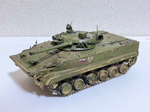 Véhicule combat - de,