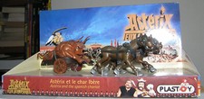 FIGURINE  ASTÉRIX - ASTÉRIX ET LE CHAR IBÈRE DANS ASTÉRIX AUX JEUX OLYMPIQUES