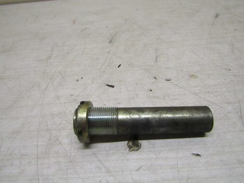 Entretoise moteur arriere - entretoise, bas