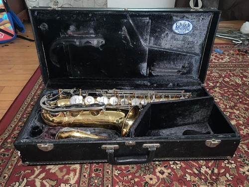 Alto saxophone - alto,