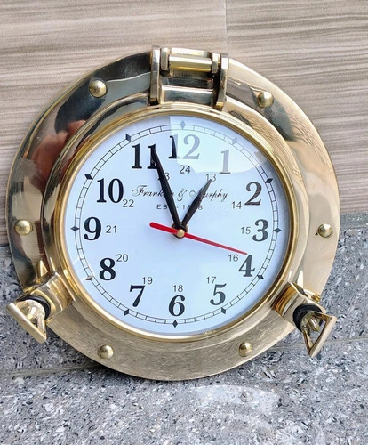 Horloge murale hublot - , en
