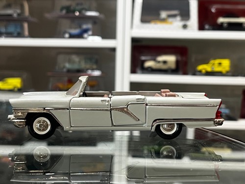 Gaz chaika cabriolet - gaz, 13