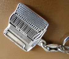 Porte cle Accordéon Accordions Victoria Italie Italy Instrument Musique.