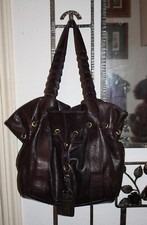 SAC EPAULE EN CUIR COULEUR AUBERGINE ARTHUR ET ASTON