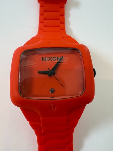 Nixon the rubber - player, orange