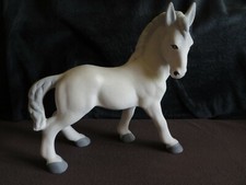 Cheval ceramique en faience crispée Sainte Radegonde