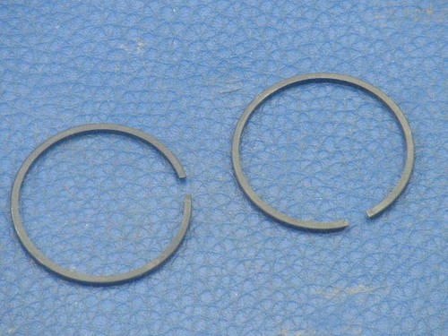 Segments piston adaptés - de,