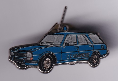 Rare pins pin gendarmerie - rare, pin's