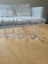 3 anciens gobelets en cristal