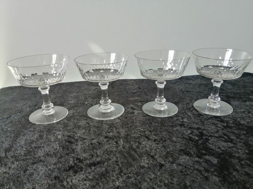 Coupes champagne - à,