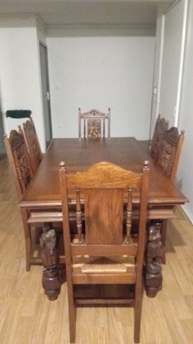 Buffet table avec 6 chaises - avec,