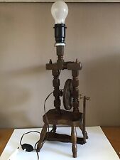 Lampe outil rouet machine à filer la laine en bois