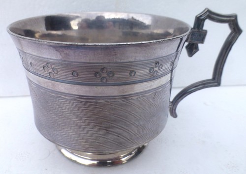 Tasse café thé gravée - à,
