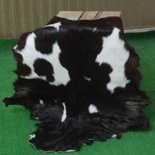 Tapis En Peau De Chèvre Noire