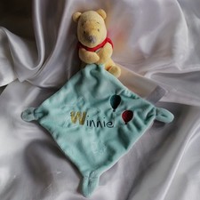 Doudou Winnie l'ours jaune, mouchoir bleu, ballons, Disney, Nicotoy