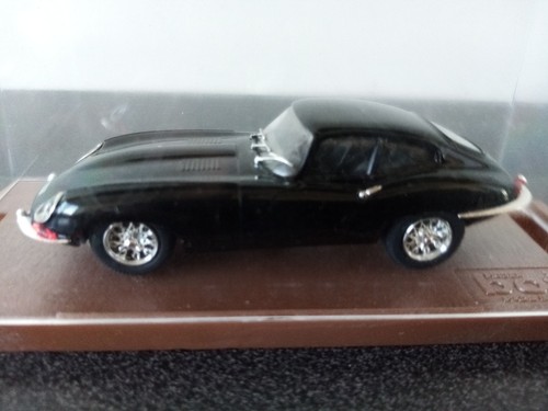 Jaguar type coupe noir 1 - noir, 1:43