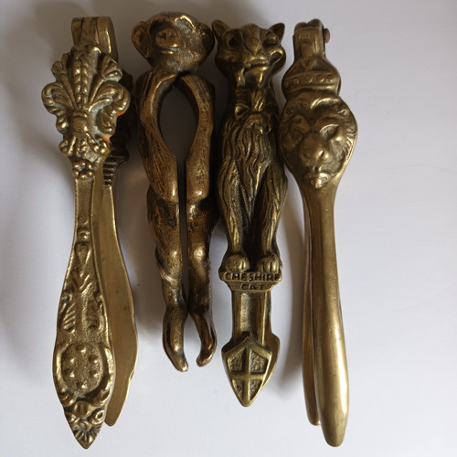 Lot anciens casse noix - lot,