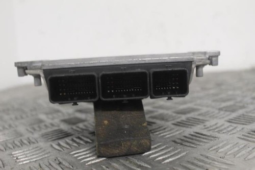 Calculateur moteur renault - calculateur,