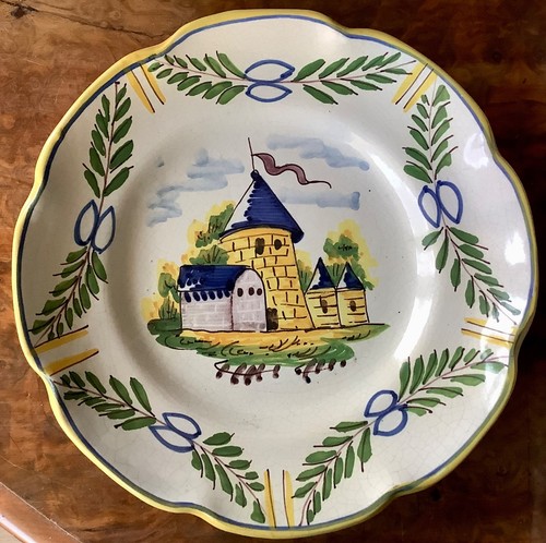 Belle assiette faïence