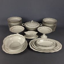 Service De Vaisselle En