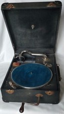 Ancien gramophone vintage et tête