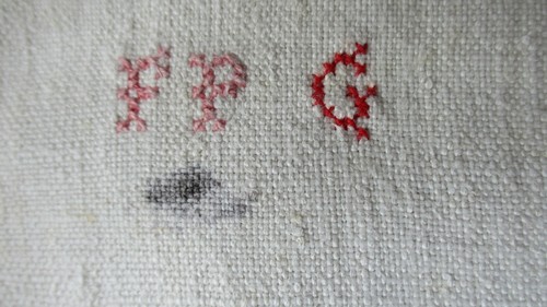 Drap 217 milieu - milieu, ancien