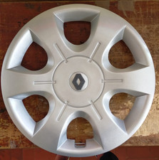 LOT DE 4 ENJOLIVEURS RENAULT