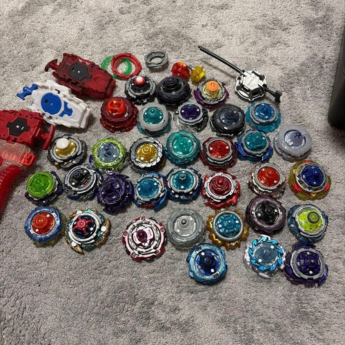 Large set beyblades - large,