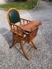Ancienne chaise haute bébé 