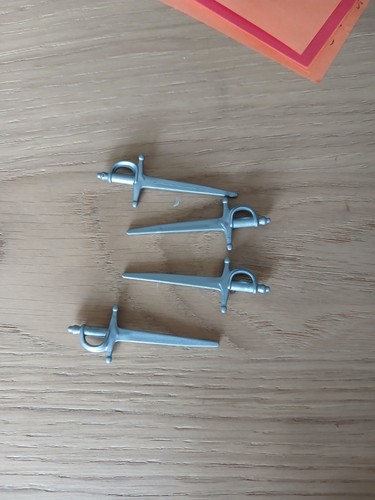 Epées medieval armes - epées,